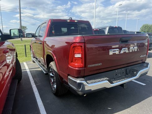 Used 2025 RAM 1500 Big Horn AWD/4WD image 5