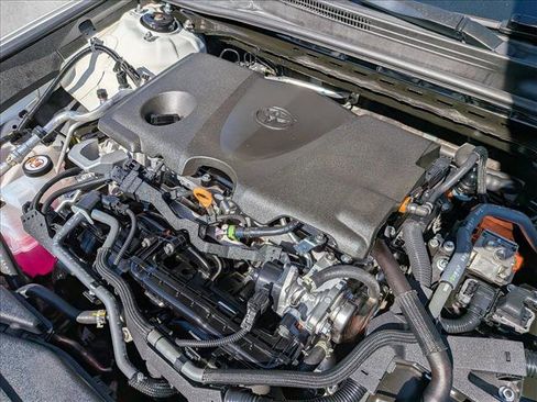 Used 2025 Toyota Camry LE image 22
