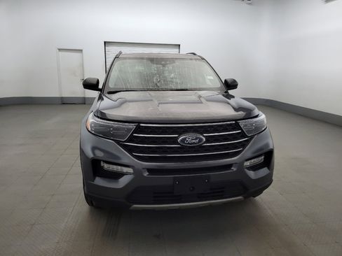 Used 2022 Ford Explorer XLT w/ Equipment Group 202A image 14