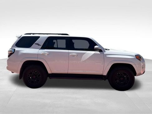 Used 2024 Toyota 4Runner TRD Off-Road Premium w/ Moonroof Package AWD/4WD image 11
