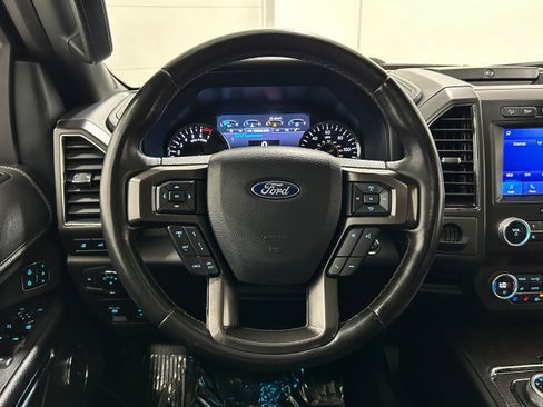 Used 2021 Ford Expedition Limited AWD/4WD image 13
