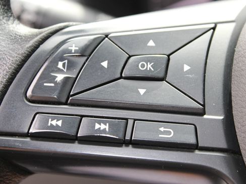 Used 2024 Nissan Altima 2.5 S FWD image 22