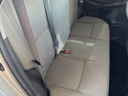 Used 2009 Toyota Matrix FWD image 14