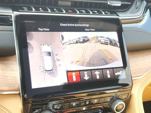 New 2025 Jeep Grand Cherokee L Summit image 12