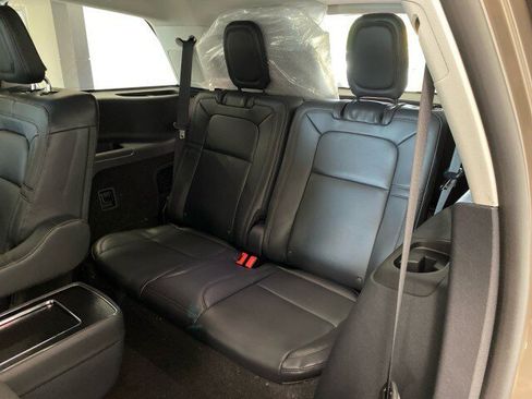 New 2025 Lincoln Aviator Reserve w/ Equipment Group 201A image 11