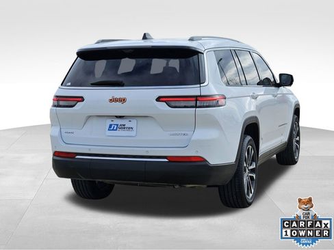 Used 2024 Jeep Grand Cherokee L Limited w/ Luxury Tech Group II image 10