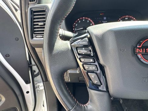 Used 2023 Nissan Frontier Pro-X w/ Technology Package image 23