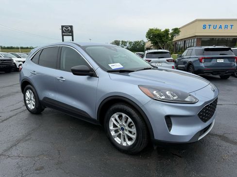 Certified 2022 Ford Escape SE w/ Convenience Package FWD image 1