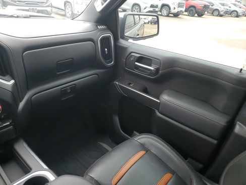 Used 2019 GMC Sierra 1500 AT4 w/ AT4 Premium Package AWD/4WD image 11