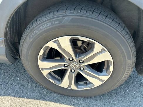 Used 2018 Honda CR-V LX image 14