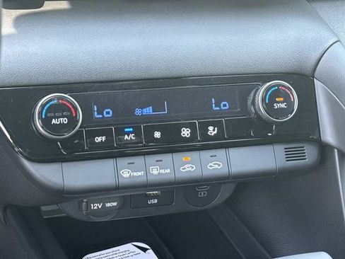 New 2026 Hyundai Elantra Sport FWD image 32