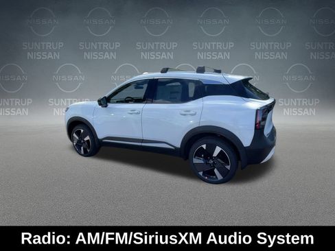 Used 2026 Nissan Kicks SR w/ Cold Weather Package AWD/4WD image 7