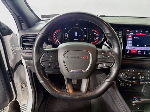 Used 2024 Dodge Durango GT AWD/4WD image 3