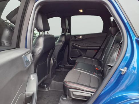 Used 2023 Ford Escape ST-Line Select w/ Tech Pack #2 AWD/4WD image 11