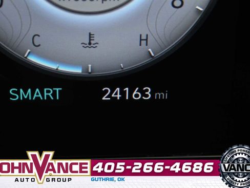 Used 2025 Hyundai Elantra SEL image 37