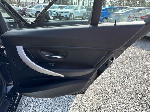 Used 2016 BMW 320i xDrive Sedan image 19