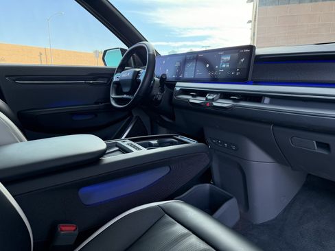 Used 2024 Kia EV9 GT-Line image 45