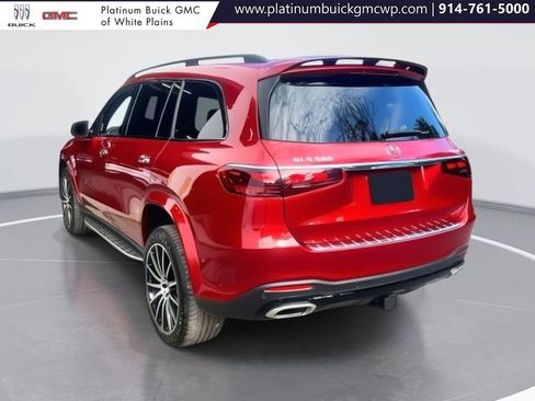 Used 2024 Mercedes-Benz GLS 580 4MATIC image 5