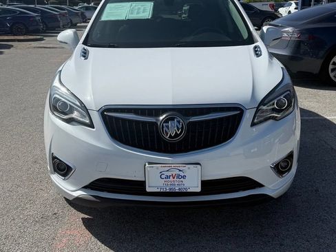 Used 2019 Buick Envision Essence FWD image 2