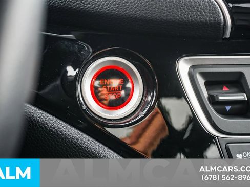 Used 2022 Honda Pilot Black Edition image 32