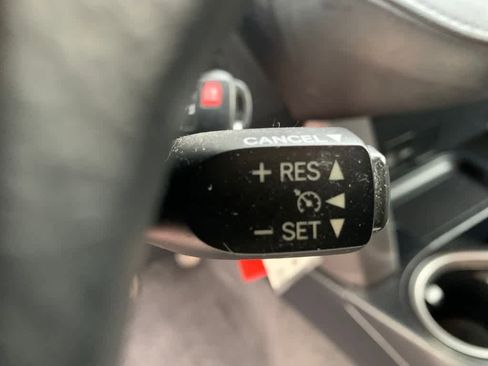 Used 2016 Toyota RAV4 LE image 26