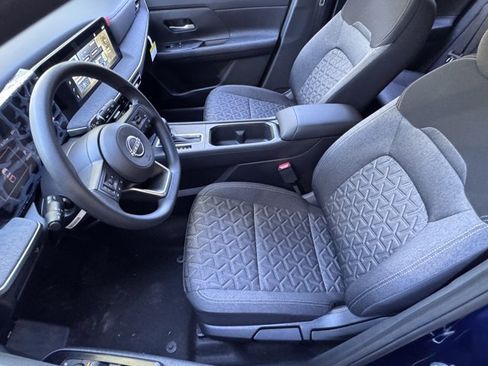 New 2025 Nissan Kicks SV w/ Charging Package image 23