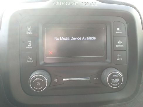 Used 2017 Jeep Renegade Trailhawk image 20