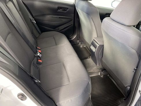 Used 2026 Toyota Corolla LE FWD image 12