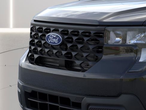 New 2026 Ford Maverick XL image 19