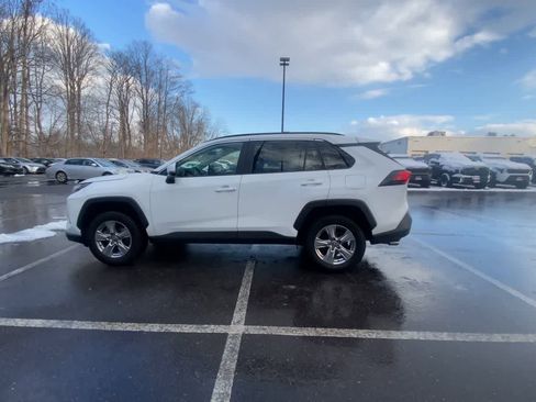 Used 2024 Toyota RAV4 XLE image 11