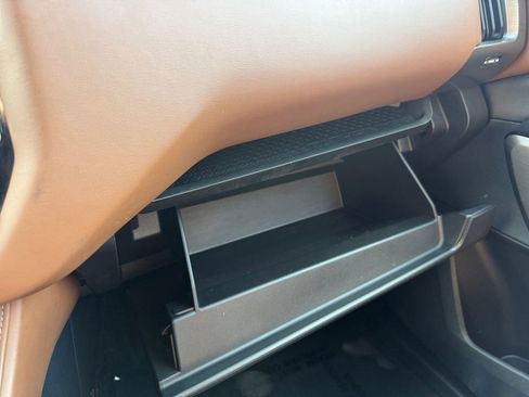 Used 2023 Nissan Pathfinder Platinum image 23