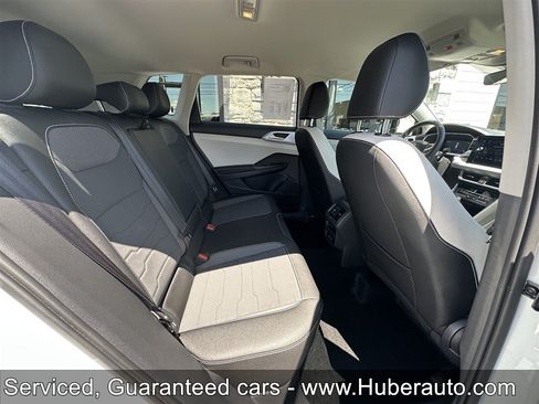 Used 2026 Volkswagen Taos SE AWD/4WD image 29