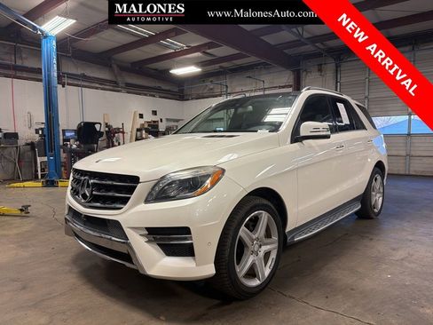 Used 2015 Mercedes-Benz ML 400 4MATIC image 1