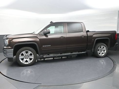 Used 2016 GMC Sierra 1500 SLE w/ SLE Value Package AWD/4WD image 4