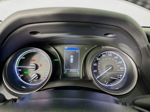 Used 2023 Toyota Camry SE image 17