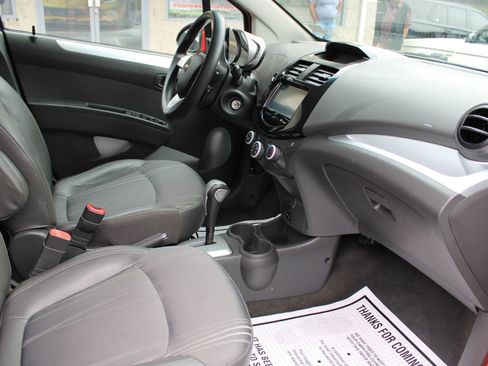 Used 2014 Chevrolet Spark LT image 18