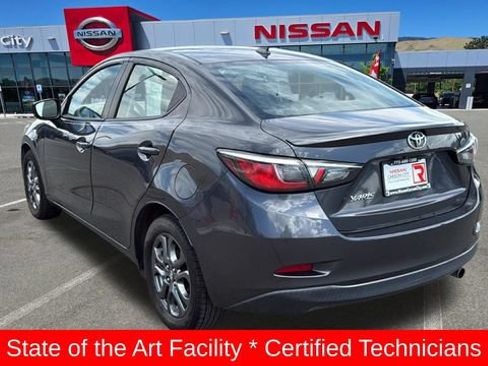 Used 2019 Toyota Yaris LE FWD image 5