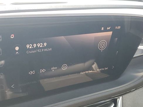 Certified 2025 Buick Envista Sport Touring FWD image 13