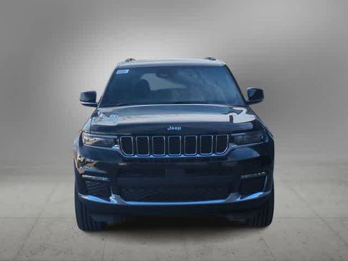 New 2025 Jeep Grand Cherokee L Limited w/ Trailer Tow Package image 3