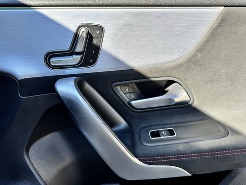 Used 2021 Mercedes-Benz A 220 image 22