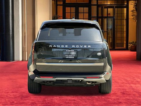 Used 2023 Land Rover Range Rover SE AWD/4WD image 9