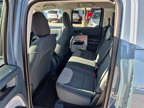 Used 2024 Ford Maverick XLT image 11