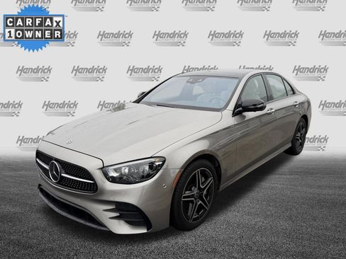 Used 2023 Mercedes-Benz E 450 4MATIC Sedan image 5