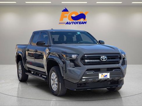 Certified 2024 Toyota Tacoma SR image 6