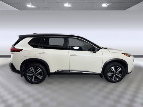 Used 2021 Nissan Rogue SL FWD image 8