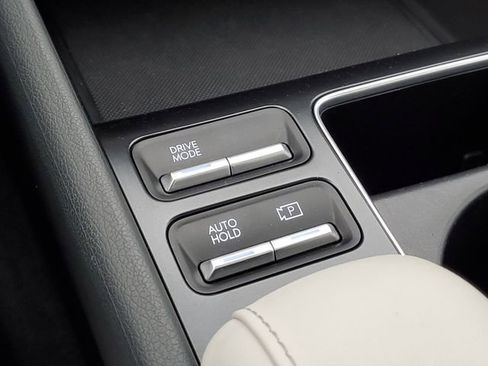 Used 2025 Hyundai Sonata SEL image 25