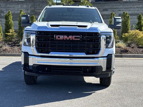New 2025 GMC Sierra 3500 Pro w/ Convenience Package image 3