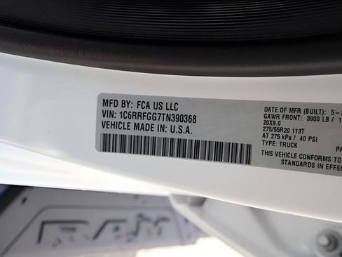 New 2026 RAM 1500 Express AWD/4WD image 15