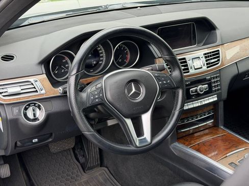 Used 2014 Mercedes-Benz E 350 4MATIC Wagon w/ Premium 1 Package image 27