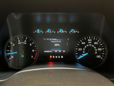 Used 2019 Ford F150 XLT w/ Equipment Group 302A Luxury AWD/4WD image 5